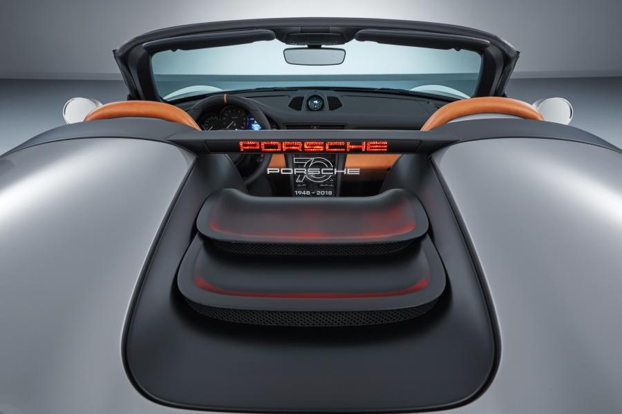 Детали экстерьера Porsche 911 Speedster Concept (991) 2018 года  (фото 3 из 18)